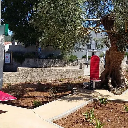 Casa Oliveiras * 알바도스