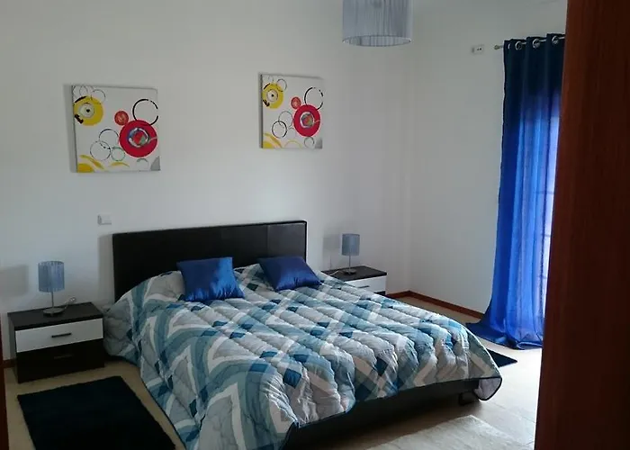 Casa Oliveiras * אלבדוס